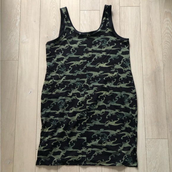 Torrid Universal Jurassic Park Mini Foxy Dress in Black Size 1X - Picture 5 of 10